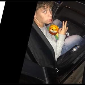 Meet your Posher, Joshua